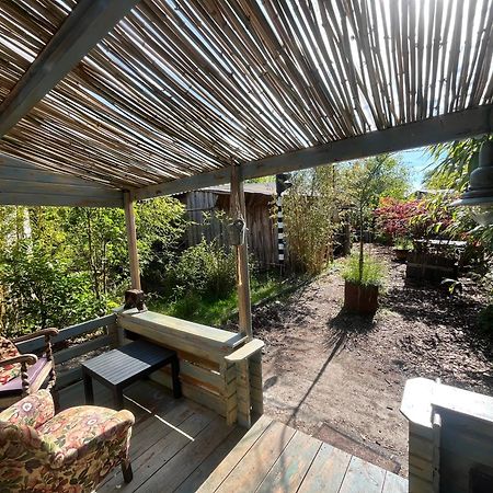 Bamboo Lodge חרונינגן מראה חיצוני תמונה