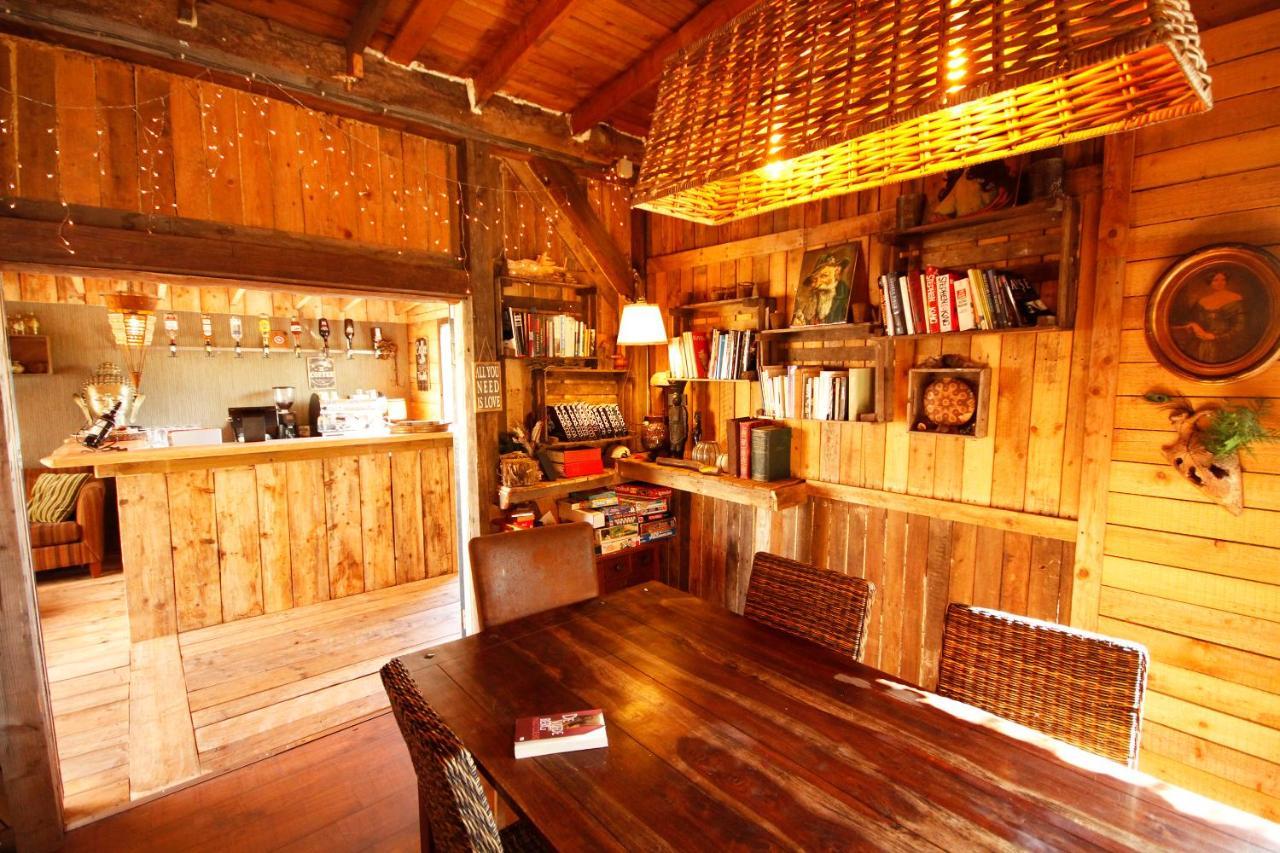 Bamboo Lodge חרונינגן מראה חיצוני תמונה