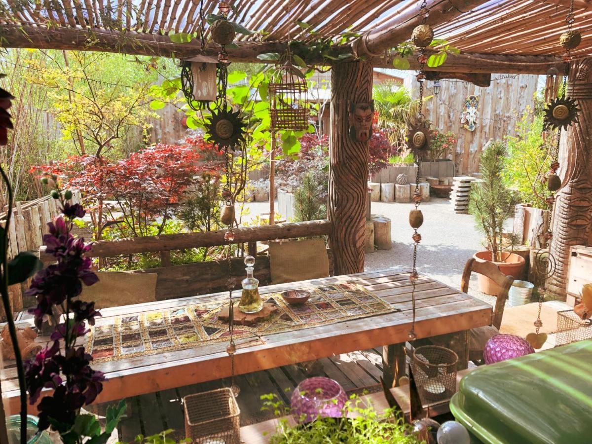 Bamboo Lodge חרונינגן מראה חיצוני תמונה